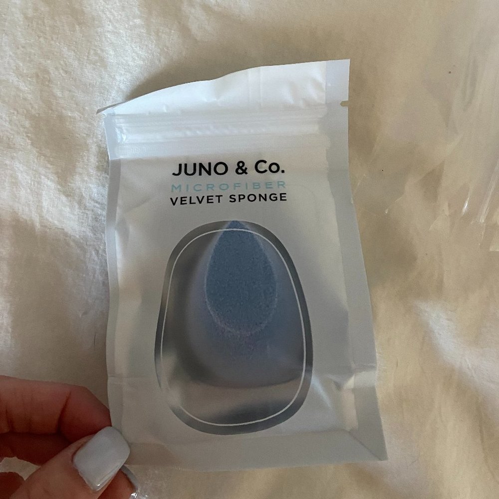 JUNO & Co. Microfiber Velvet Sponge Latex-Free